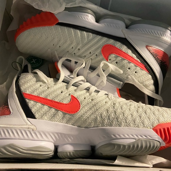 LebronXVI - Picture 3 of 3